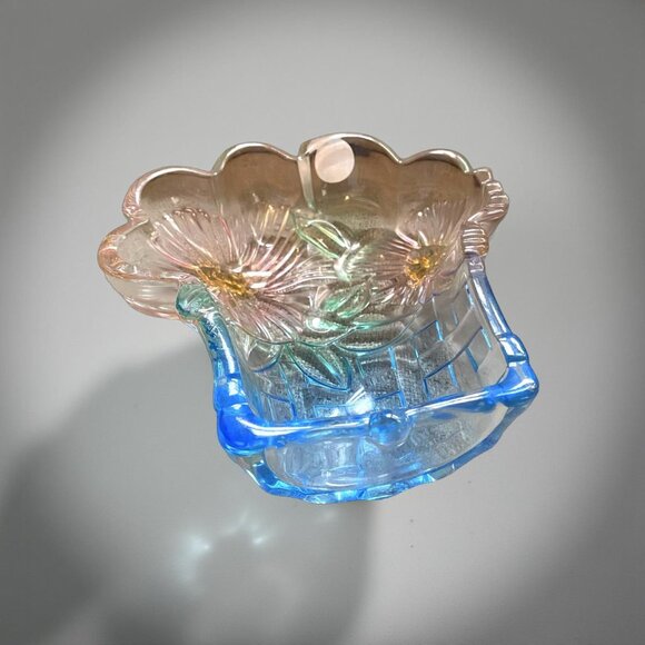 Glass Flower Basket Shaped Dish Bowl Mother's Day Gift Pastel Pink & Blue Gradie - Picture 4 of 4